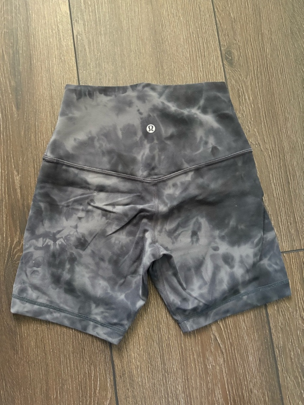 lululemon align 6” bike shorts in diamond dye